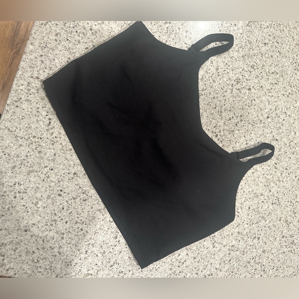 NWT Halara Longline Sports Bra - Black